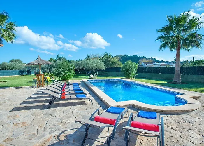 Owl Troy - Family And Friends Villa *