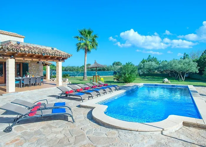 Villa Owl Troy - Family And Friends