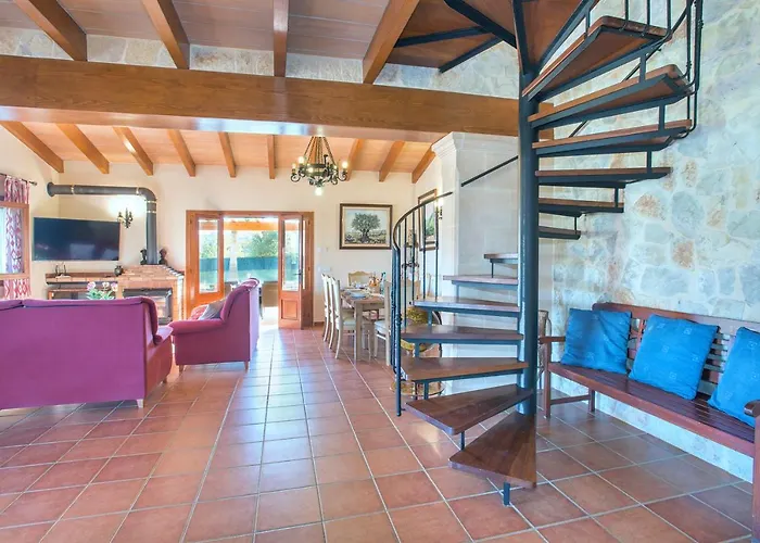 Owl Troy - Family And Friends Willa